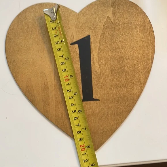 Table Numbers on easels